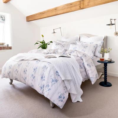 Austin Roses Bedding